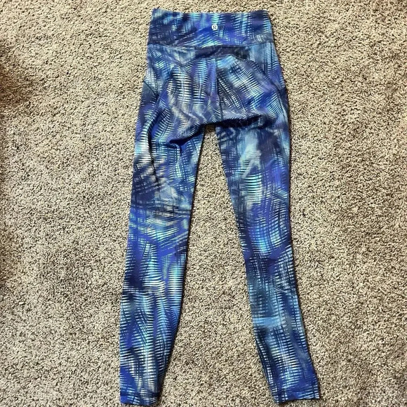 Lululemon Invigorate High-Rise Tight Legging Shapeshifter Flux Blue Multi Size 2 - Picture 13 of 15